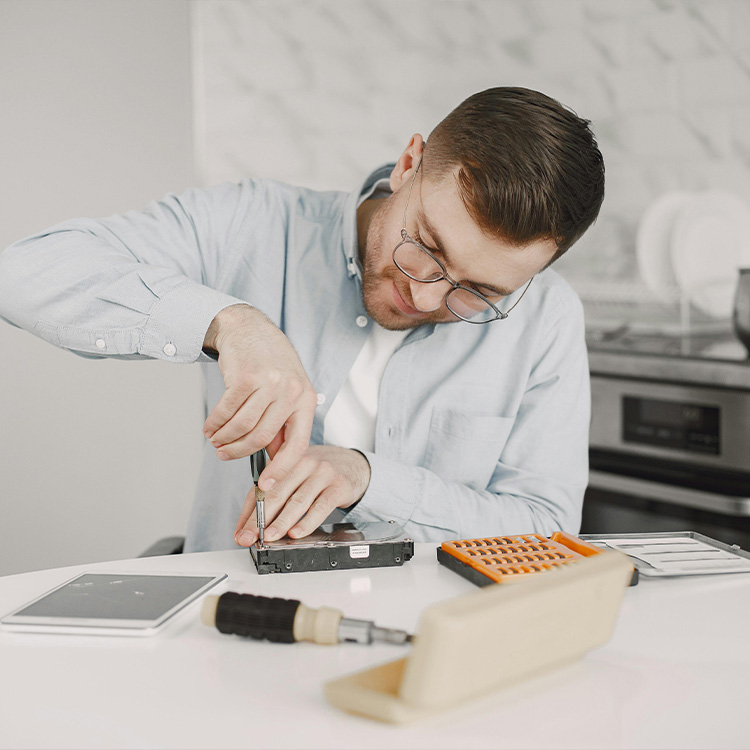 Kto odpowiada za naprawy w wynajmowanym mieszkaniu?